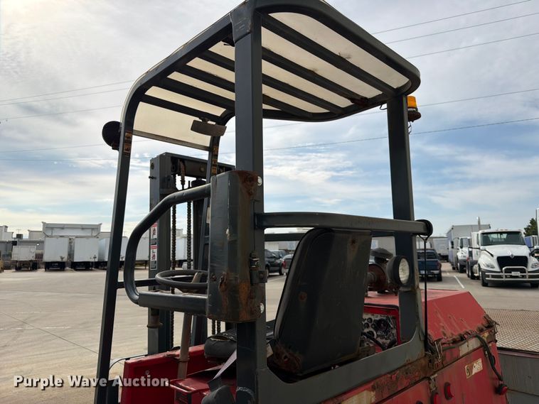 image for item FK3788 2003 Moffett M5500 forklift