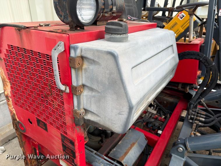image for item FK3788 2003 Moffett M5500 forklift
