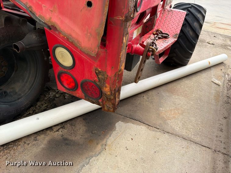 image for item FK3788 2003 Moffett M5500 forklift