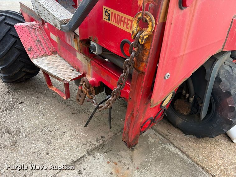 image for item FK3788 2003 Moffett M5500 forklift