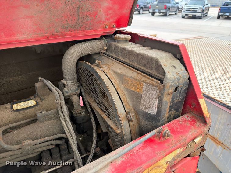 image for item FK3788 2003 Moffett M5500 forklift