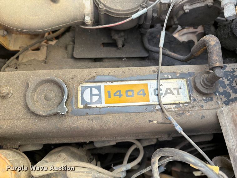 image for item FK3789 Caterpillar T40C forklift