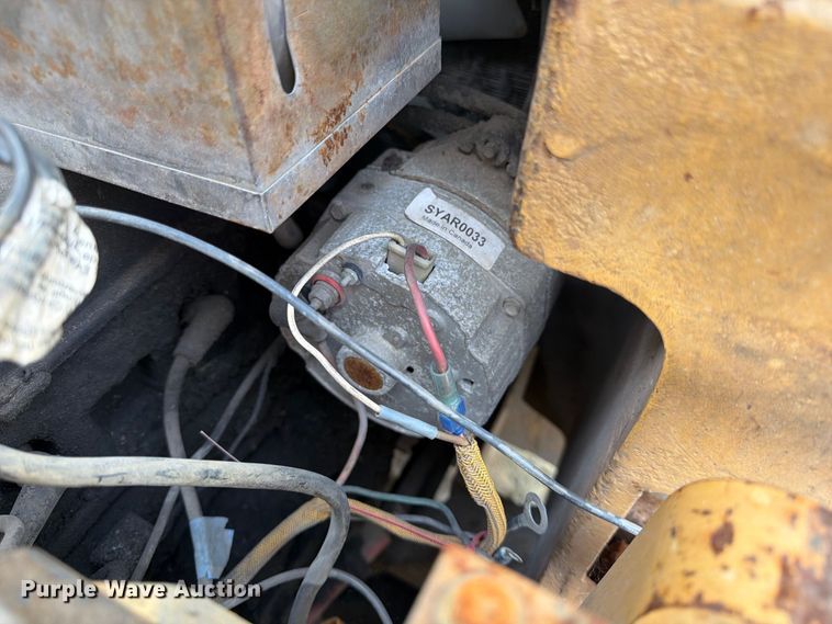 image for item FK3789 Caterpillar T40C forklift