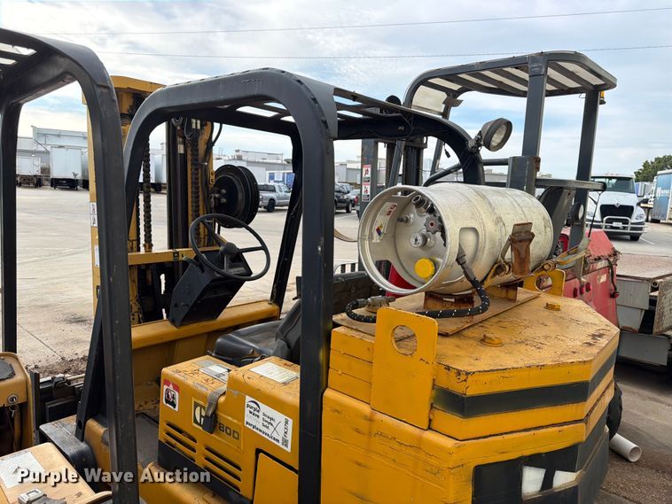 image for item FK3790 Caterpillar T80D forklift