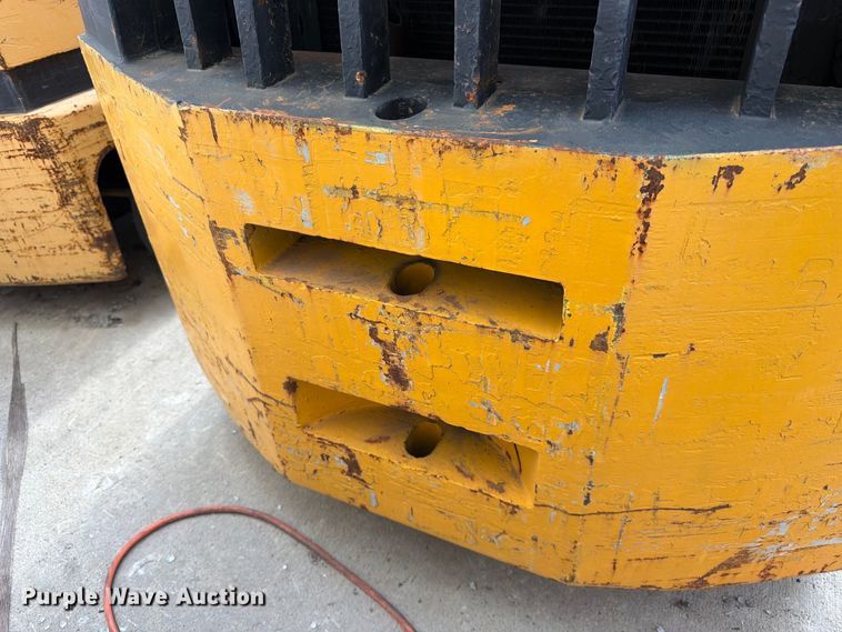 image for item FK3790 Caterpillar T80D forklift