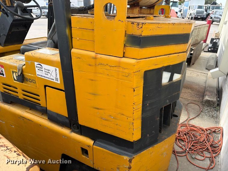 image for item FK3790 Caterpillar T80D forklift