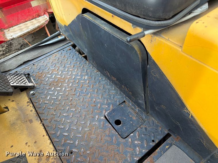 image for item FK3790 Caterpillar T80D forklift