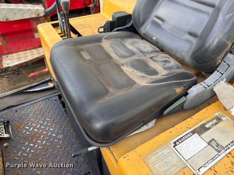 image for item FK3790 Caterpillar T80D forklift
