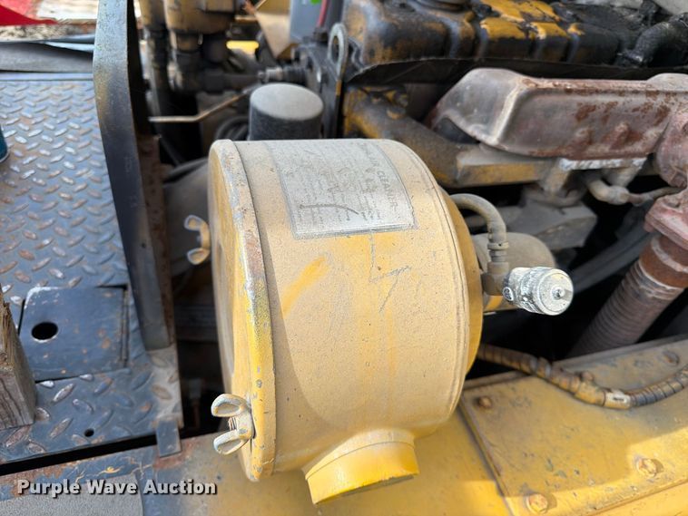 image for item FK3790 Caterpillar T80D forklift