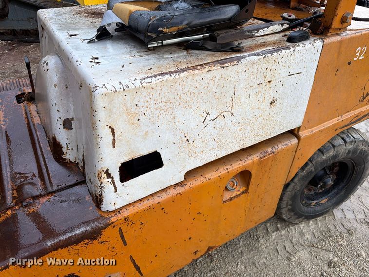 image for item FK3797 1997 Toyota 02-FG40 forklift