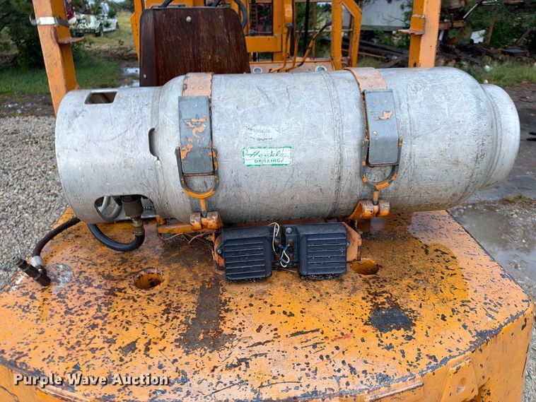 image for item FK3797 1997 Toyota 02-FG40 forklift