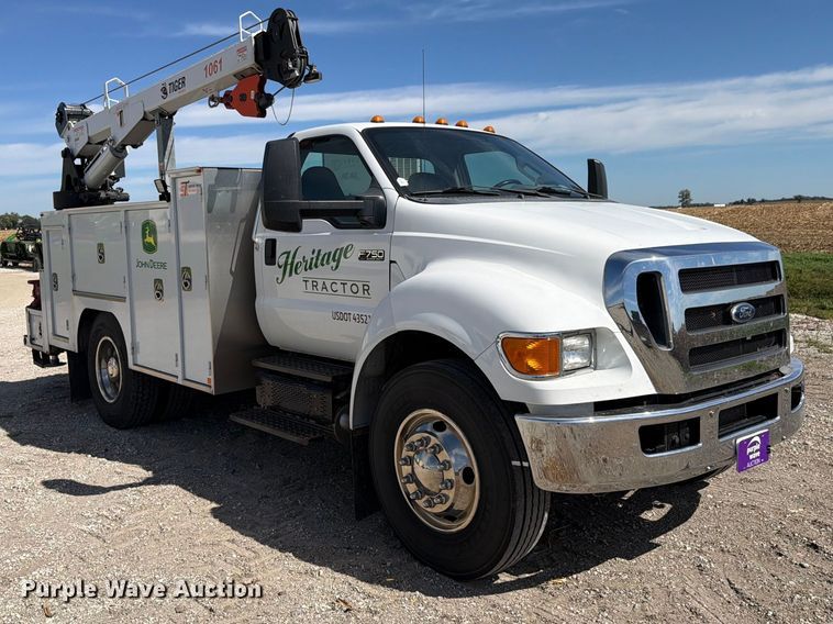 image for item FK4183 2015 Ford F750 Super Duty XL utility / service truck