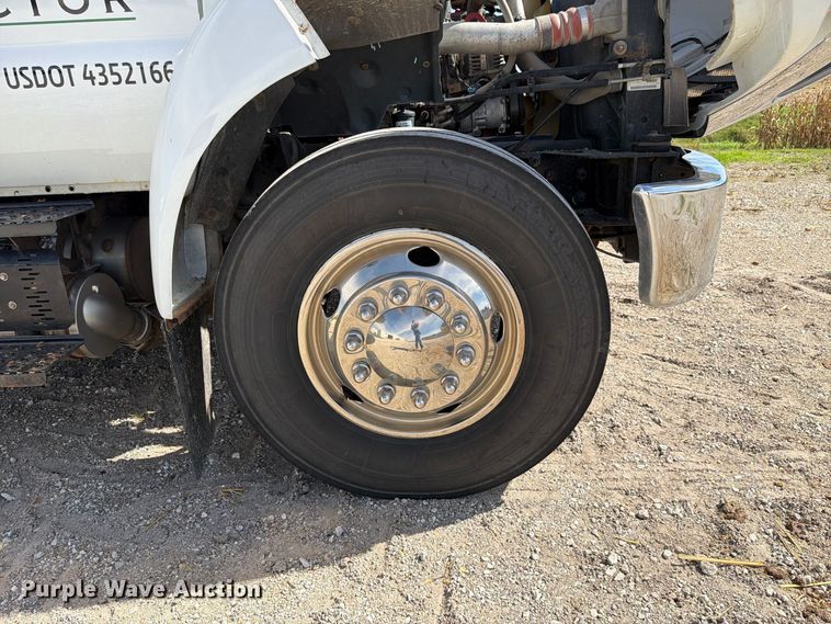 image for item FK4183 2015 Ford F750 Super Duty XL utility / service truck