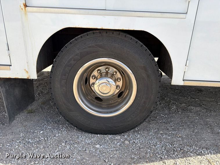 image for item FK4183 2015 Ford F750 Super Duty XL utility / service truck