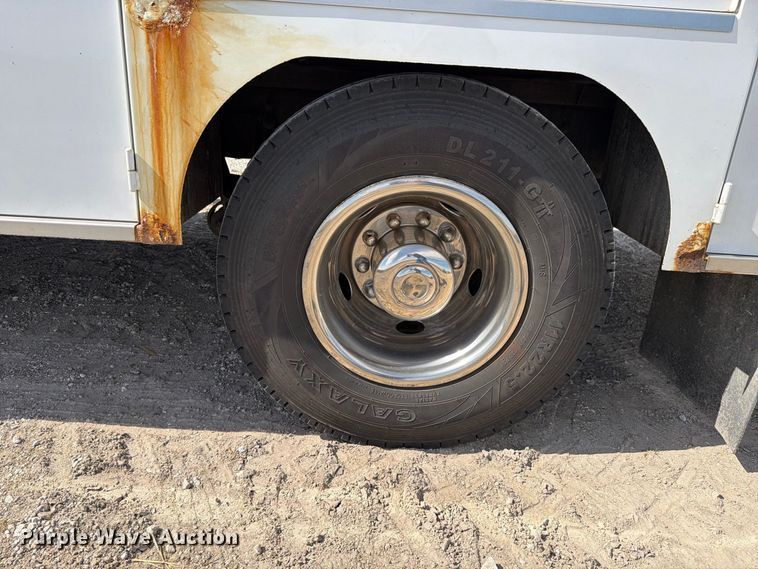 image for item FK4183 2015 Ford F750 Super Duty XL utility / service truck