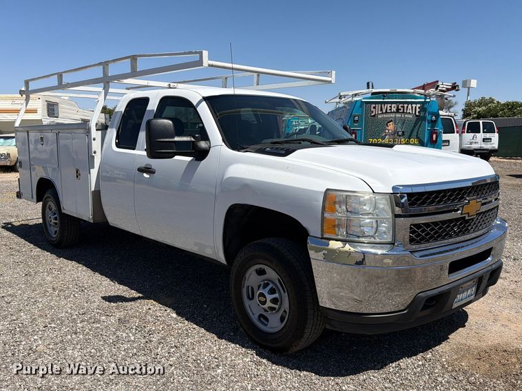 image for item FK4576 2012 Chevrolet Silverado 2500HD Ext. Cab utility bed pickup truck