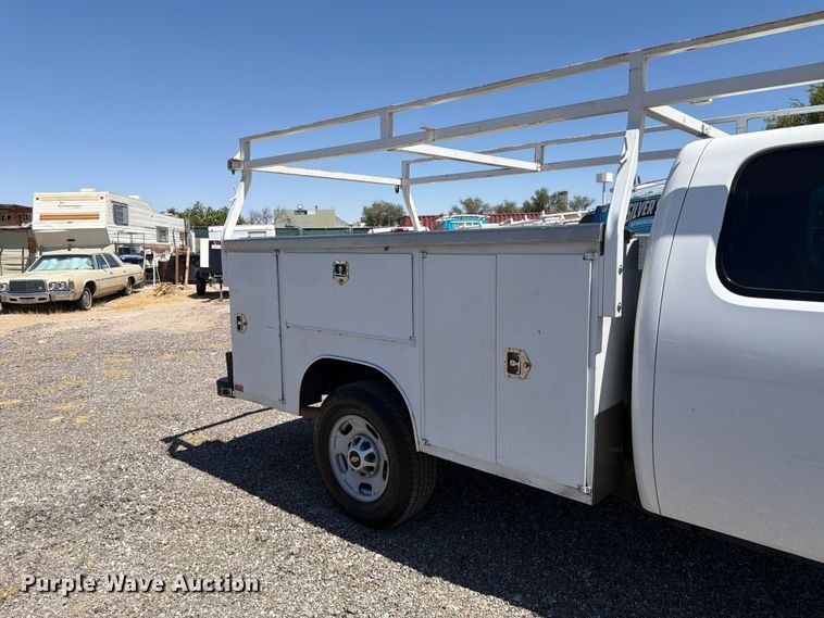 image for item FK4576 2012 Chevrolet Silverado 2500HD Ext. Cab utility bed pickup truck
