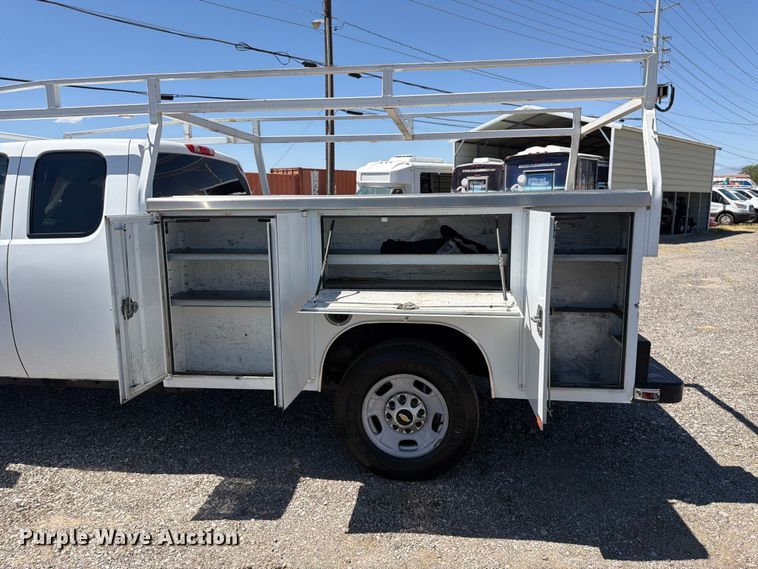image for item FK4576 2012 Chevrolet Silverado 2500HD Ext. Cab utility bed pickup truck