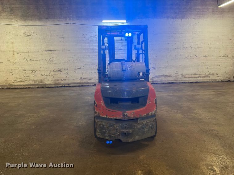 image for item FK4621 Toyota 8FGU32 forklift