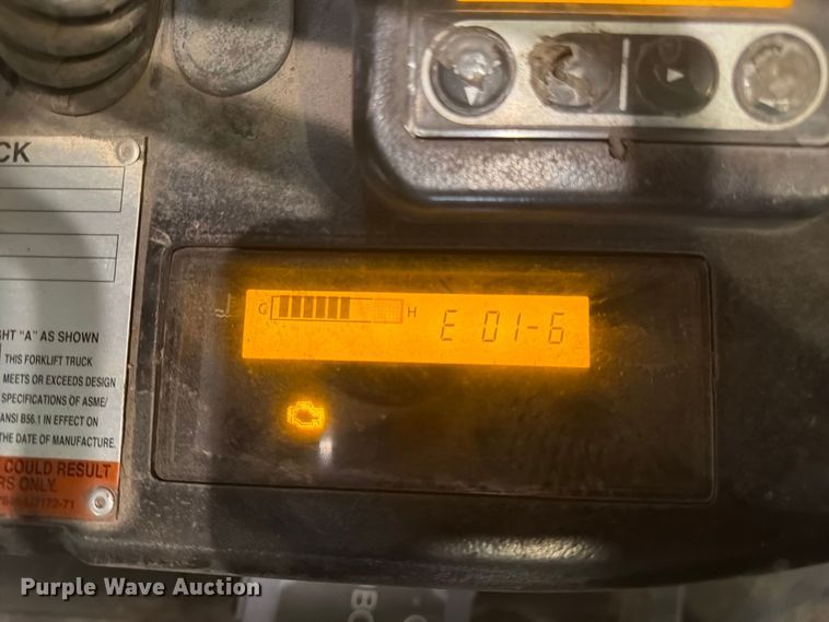 image for item FK4621 Toyota 8FGU32 forklift