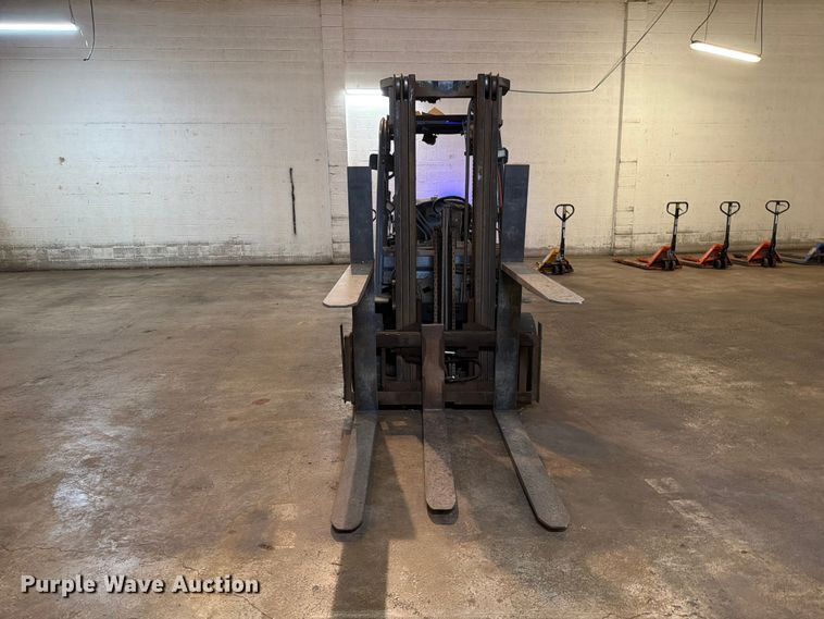 image for item FK4622 Toyota 8FGU32 forklift