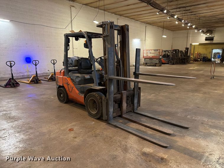 image for item FK4622 Toyota 8FGU32 forklift