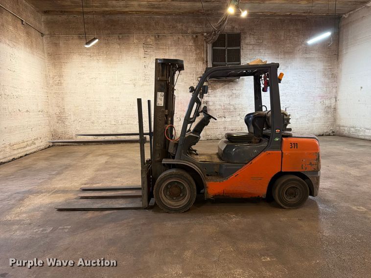 image for item FK4622 Toyota 8FGU32 forklift