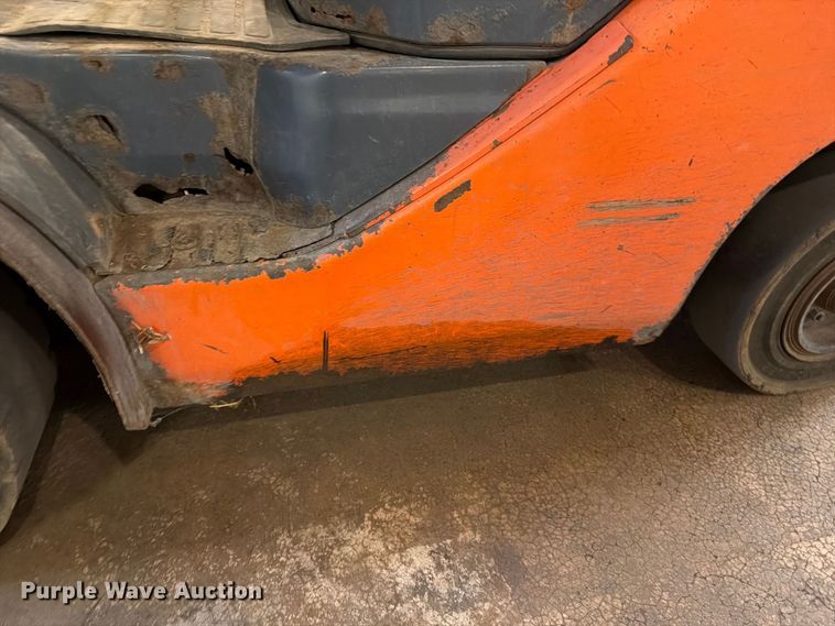 image for item FK4622 Toyota 8FGU32 forklift