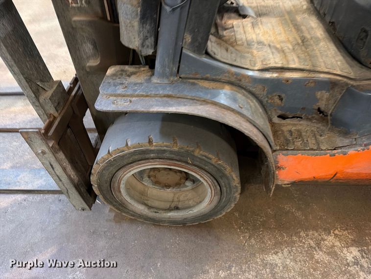 image for item FK4622 Toyota 8FGU32 forklift
