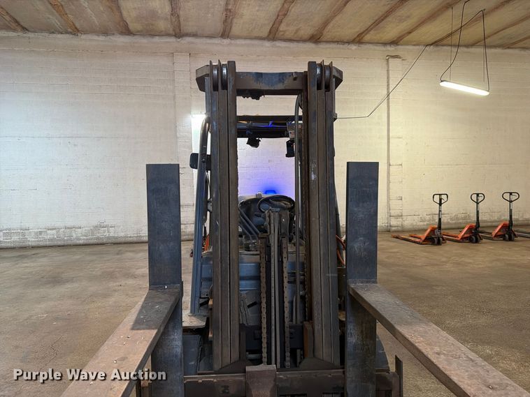 image for item FK4622 Toyota 8FGU32 forklift