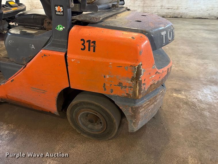 image for item FK4622 Toyota 8FGU32 forklift