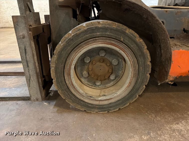 image for item FK4622 Toyota 8FGU32 forklift