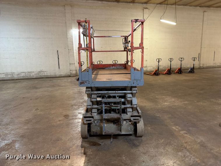 image for item FK4623 Skyjack SJ4626 scissor lift