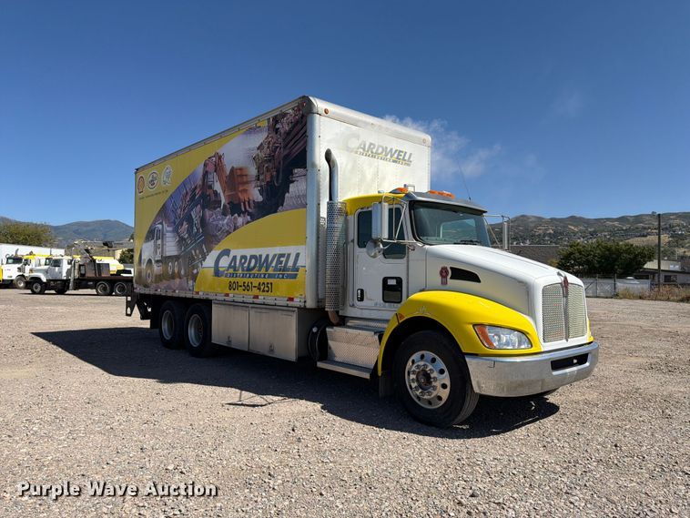 image for item FK4634 2010 Kenworth T370 box truck
