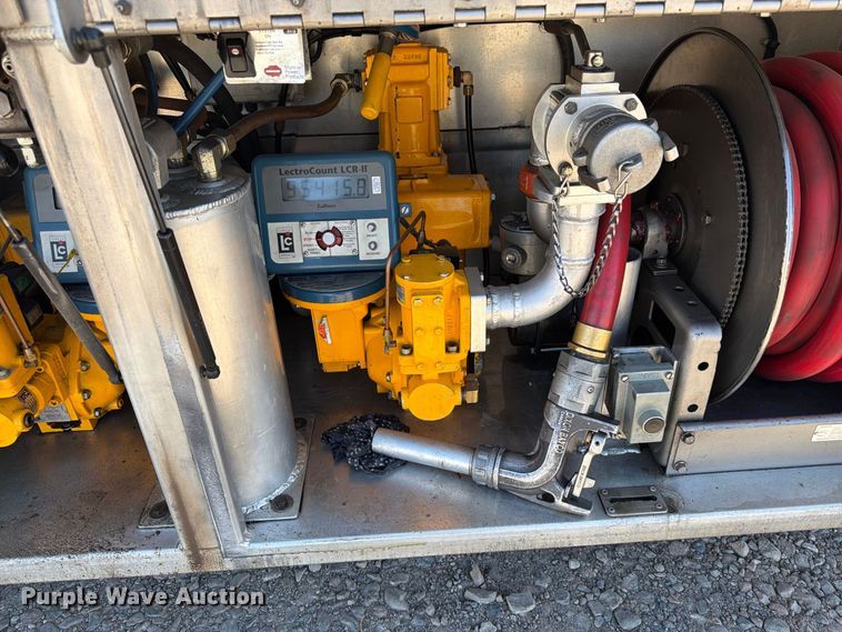 image for item FK4634 2010 Kenworth T370 box truck