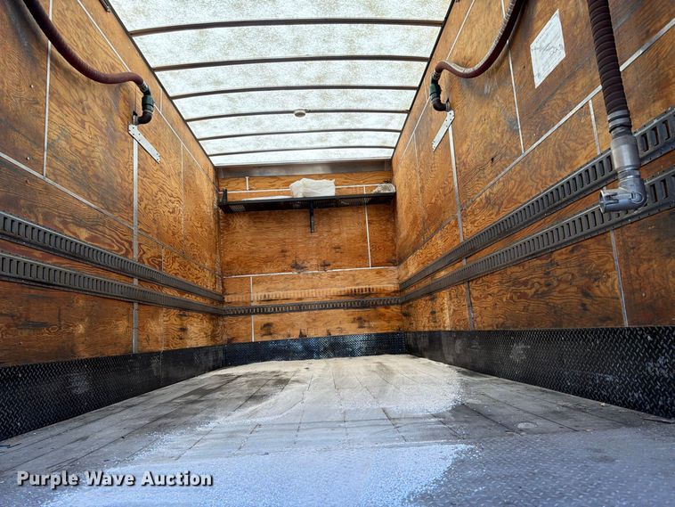 image for item FK4634 2010 Kenworth T370 box truck