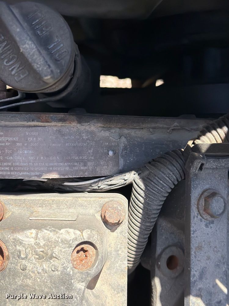 image for item FK4634 2010 Kenworth T370 box truck