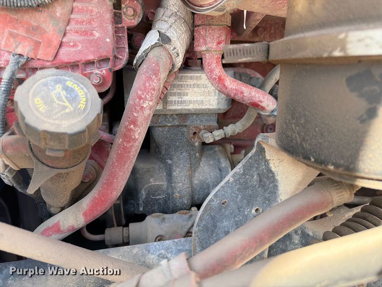 image for item FK4637 2012 Peterbilt 367 fuel truck