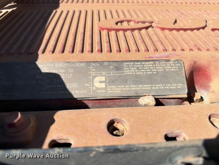 image for item FK4639 2012 Kenworth T800 fuel truck