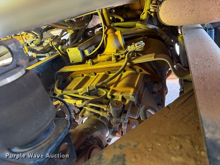 image for item FK4639 2012 Kenworth T800 fuel truck