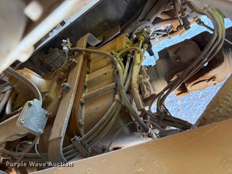 image for item FK4639 2012 Kenworth T800 fuel truck