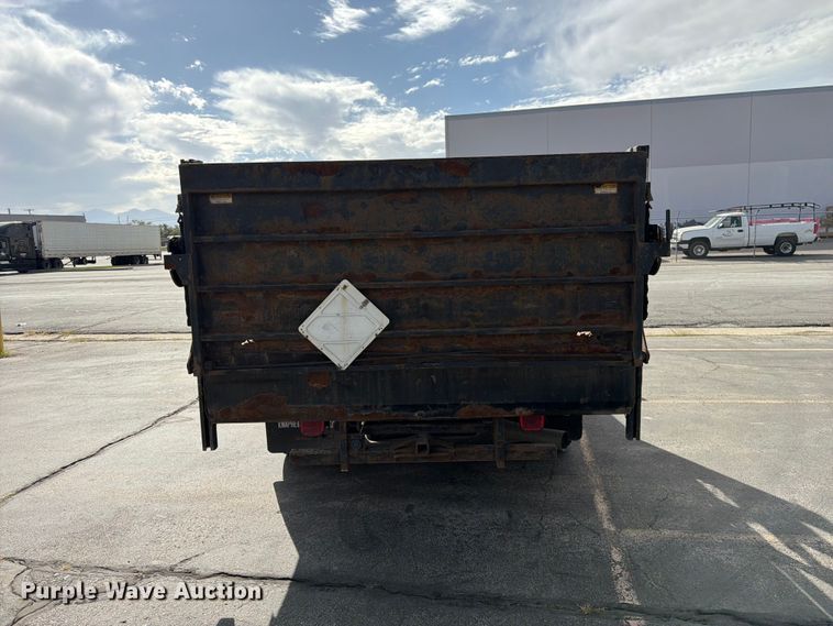 image for item FK4640 2011 Chevrolet Silverado 3500HD Crew Cab flatbed pickup truck
