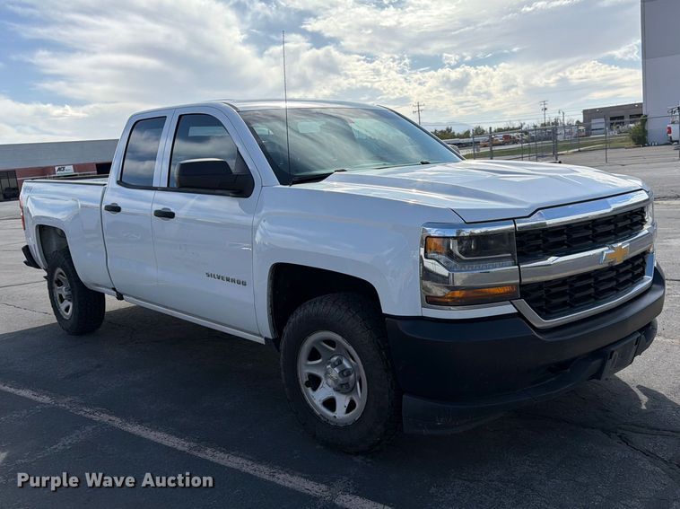 image for item FK4641 2017 Chevrolet Silverado 1500 Ext. Cab pickup truck