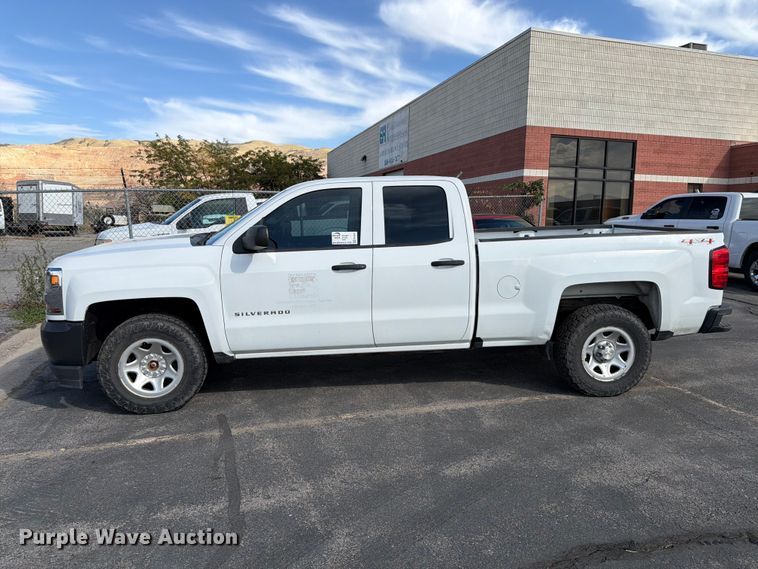 image for item FK4641 2017 Chevrolet Silverado 1500 Ext. Cab pickup truck