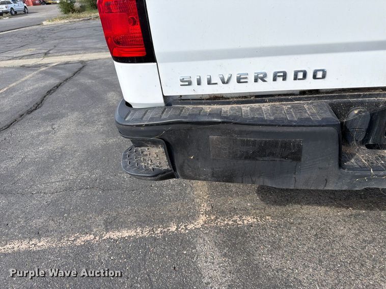 image for item FK4641 2017 Chevrolet Silverado 1500 Ext. Cab pickup truck