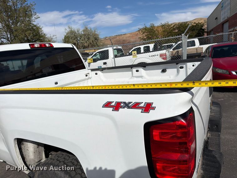 image for item FK4641 2017 Chevrolet Silverado 1500 Ext. Cab pickup truck