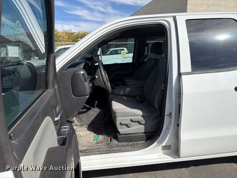 image for item FK4641 2017 Chevrolet Silverado 1500 Ext. Cab pickup truck