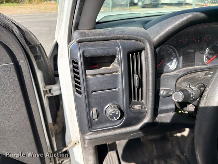 image for item FK4641 2017 Chevrolet Silverado 1500 Ext. Cab pickup truck