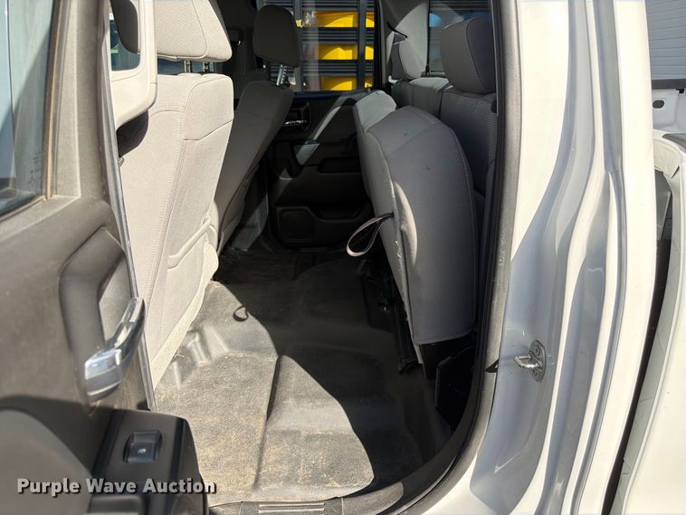 image for item FK4641 2017 Chevrolet Silverado 1500 Ext. Cab pickup truck