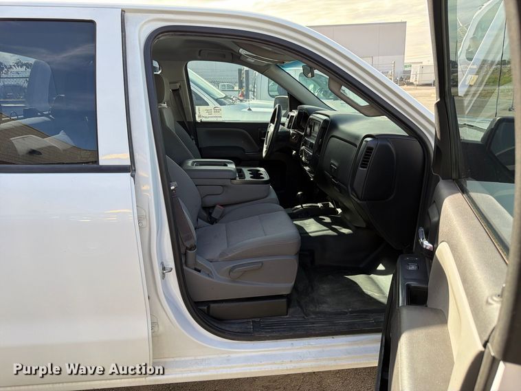 image for item FK4641 2017 Chevrolet Silverado 1500 Ext. Cab pickup truck